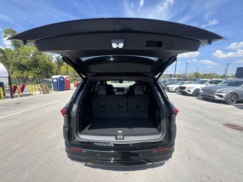 New 2026 Buick Enclave Sport Touring w/ Power Package FWD image 24