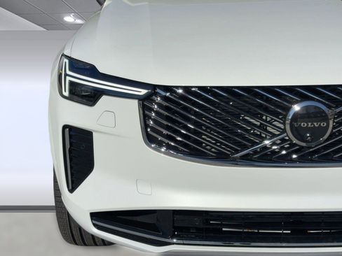 New 2026 Volvo XC90 T8 Plus w/ Protection Package image 28