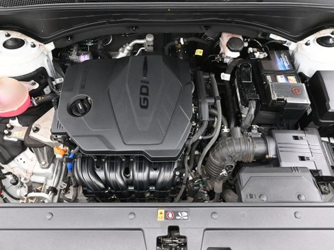 Certified 2023 Hyundai Santa Fe SEL w/ Cargo Package image 28