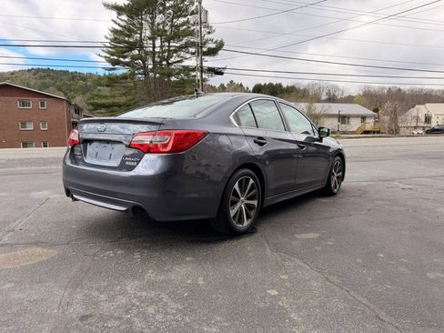 Used 2016 Subaru Legacy 2.5i Limited image 5