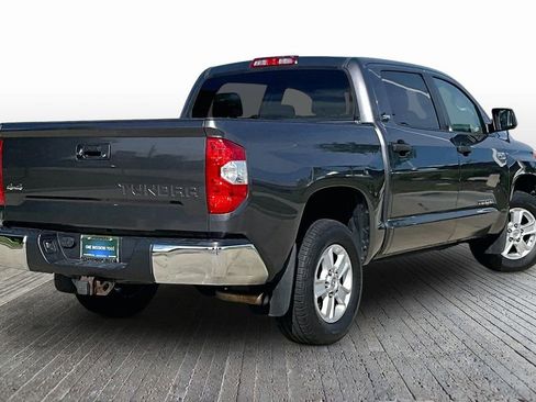Used 2016 Toyota Tundra SR5 w/ SR5 Upgrade Package AWD/4WD image 9