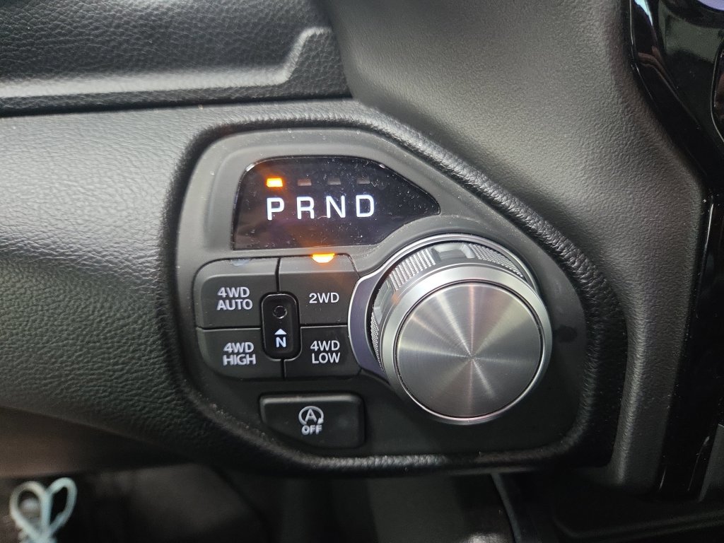 Used 2026 RAM 1500 Laramie AWD/4WD image 36