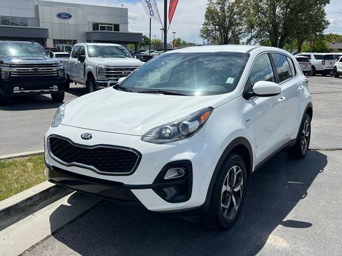 Used 2020 Kia Sportage LX AWD/4WD image 5