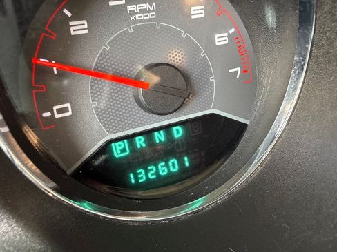 Used 2011 Dodge Avenger Mainstreet FWD image 15
