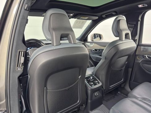 Used 2020 Volvo XC90 T8 Inscription w/ Protection Package image 39