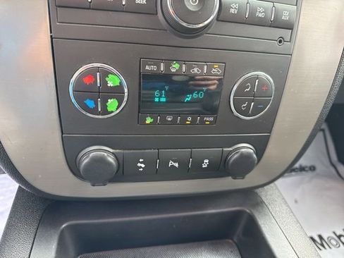 Used 2013 GMC Sierra 2500 SLT w/ SLT Convenience Package image 14