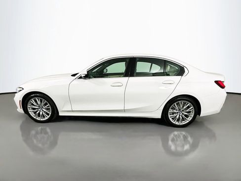 Certified 2024 BMW 330i Sedan w/ Premium Package image 8
