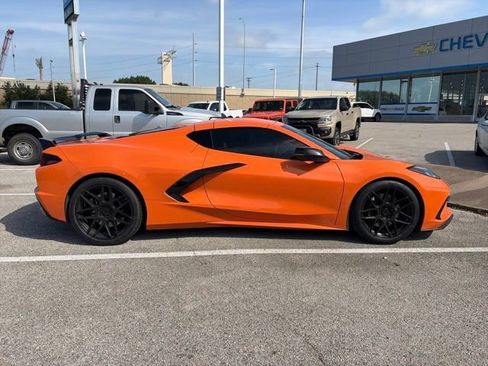 Used 2022 Chevrolet Corvette Stingray Preferred Cpe w/ Z51 Performance Package RWD image 5