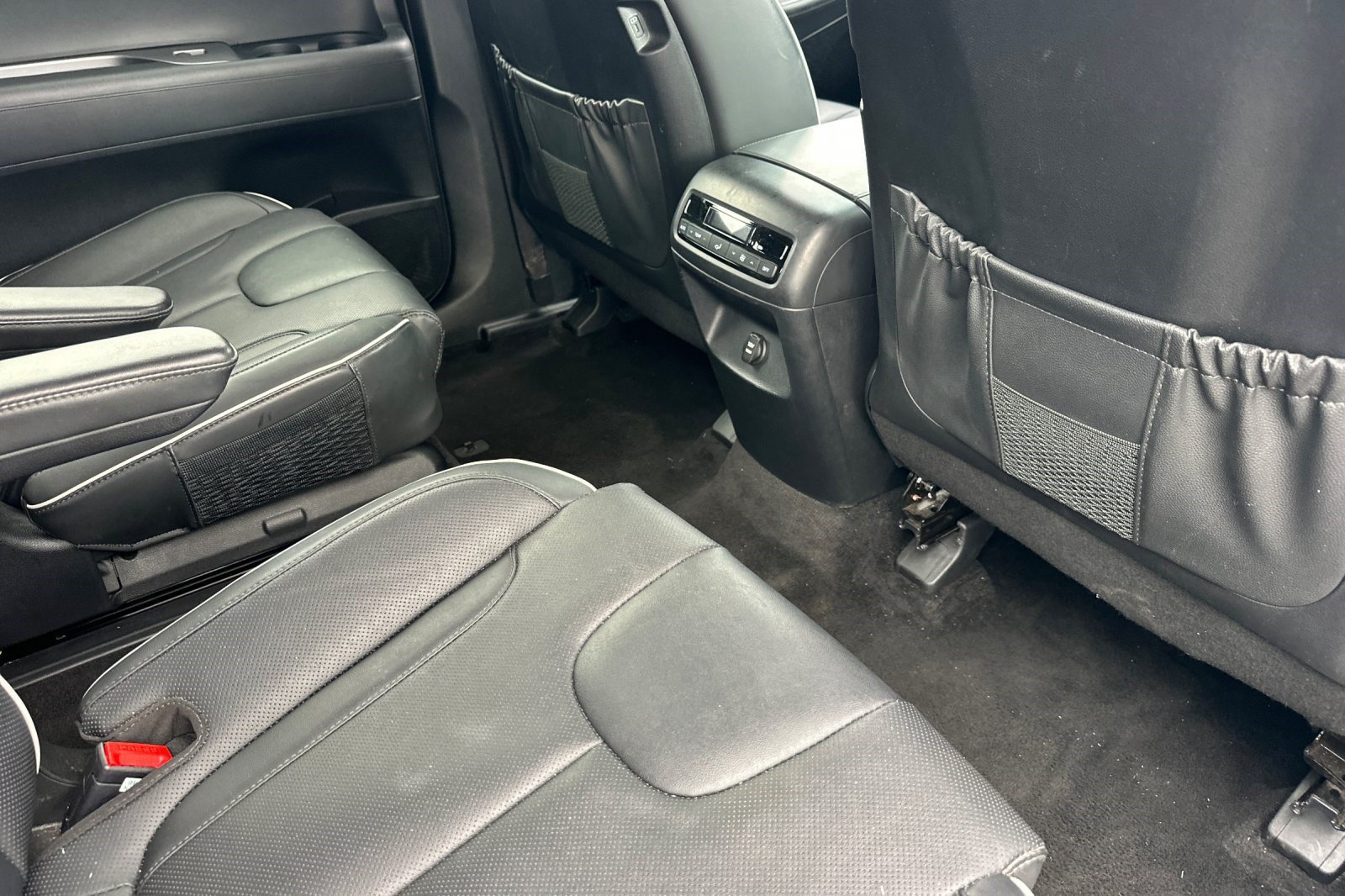 Used 2025 Hyundai Palisade SEL AWD/4WD image 27