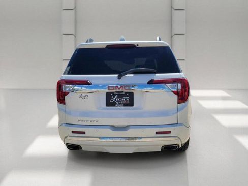 Used 2022 GMC Acadia Denali w/ Denali Ultimate Package FWD image 5