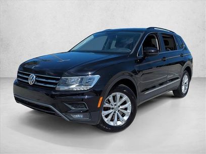 Used 2018 Volkswagen Tiguan SE w/ Front Fog Lights Package