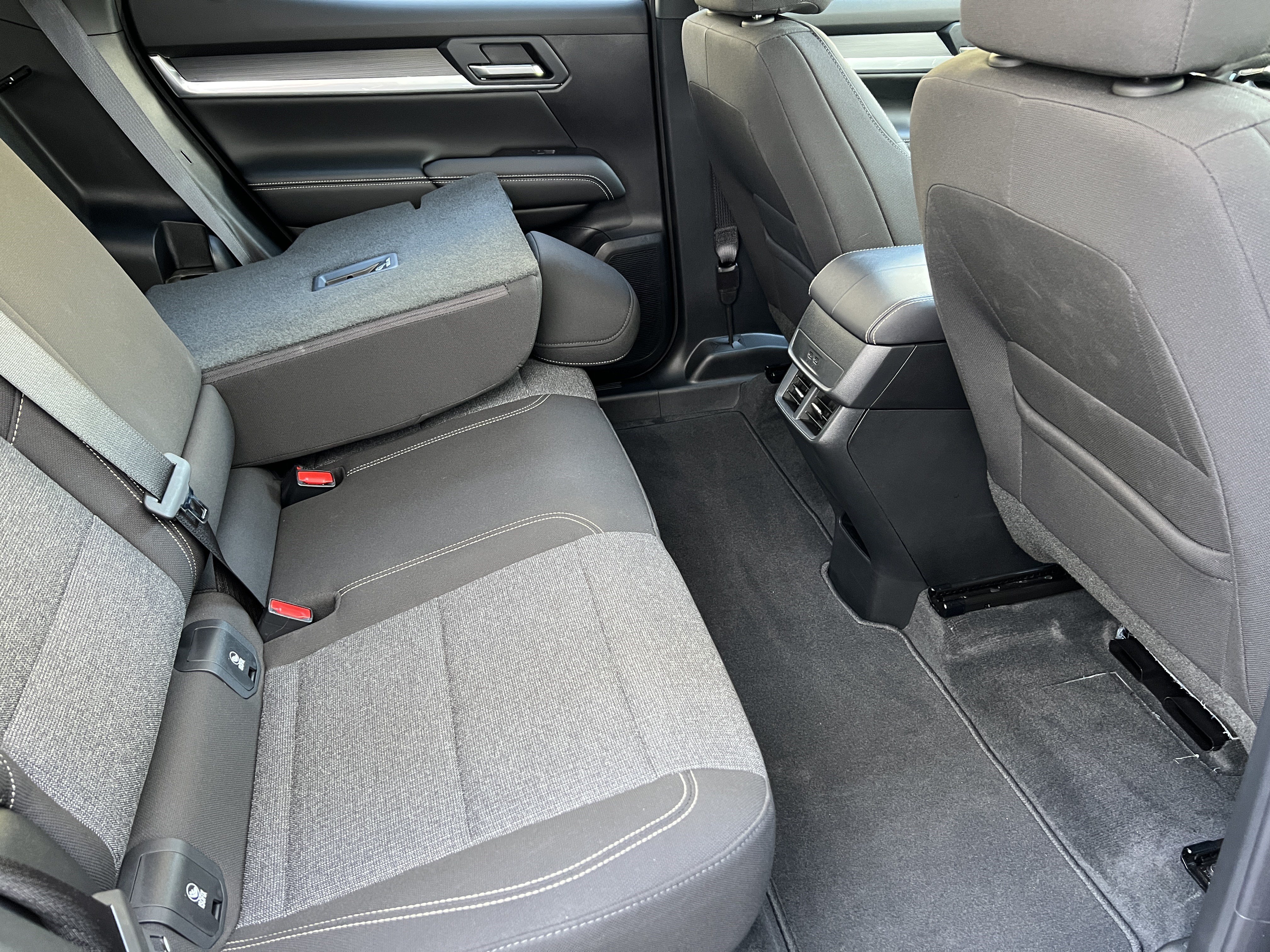 Used 2026 GMC Terrain Elevation w/ Black Edition AWD/4WD image 22