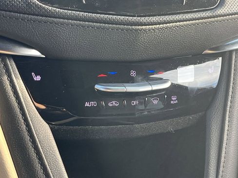 Used 2019 Cadillac XT5 Luxury image 10