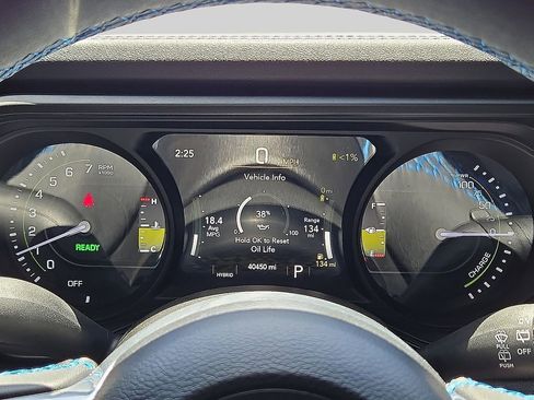 Used 2024 Jeep Wrangler High Altitude AWD/4WD image 25