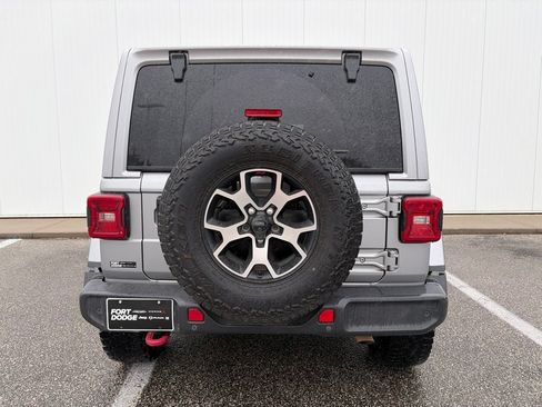 Used 2020 Jeep Wrangler Unlimited Rubicon AWD/4WD image 6