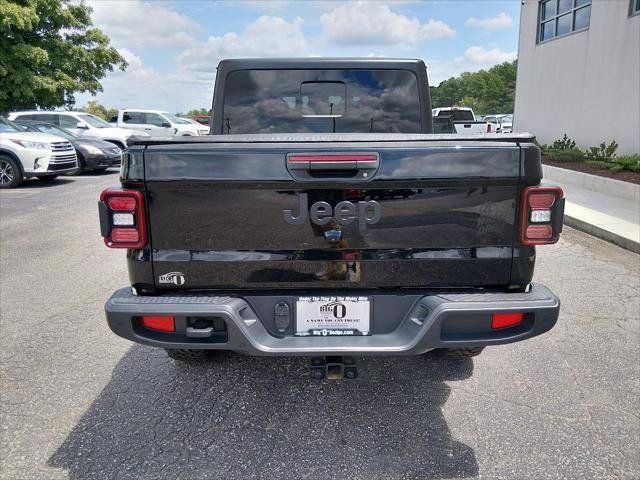 Certified 2025 Jeep Gladiator Sport AWD/4WD image 4