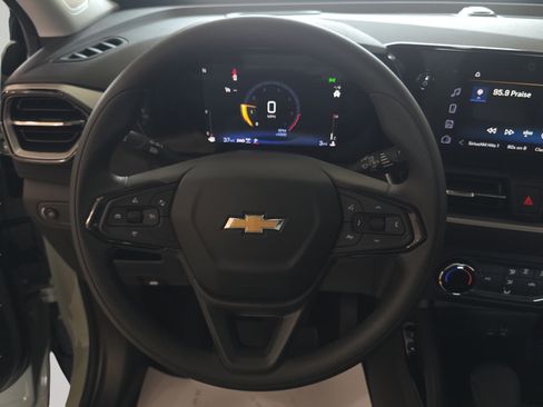New 2026 Chevrolet TrailBlazer LS AWD/4WD image 12