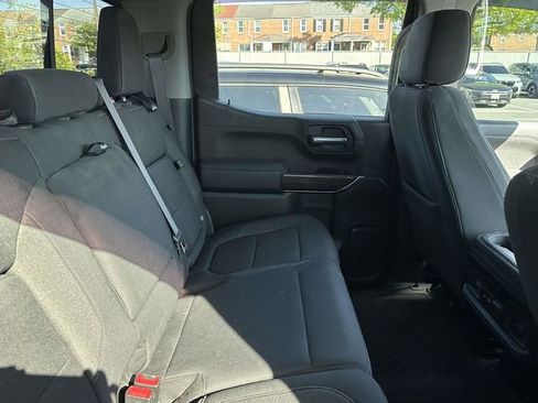 Used 2020 Chevrolet Silverado 1500 LT Trail Boss image 3