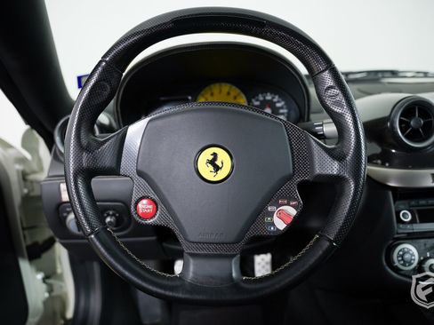 Used 2008 Ferrari 599 GTB Fiorano RWD image 14