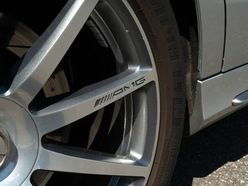 Used 2014 Mercedes-Benz S 63 AMG 4MATIC Sedan image 38