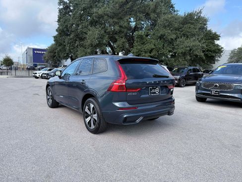 Certified 2024 Volvo XC60 T8 Plus AWD/4WD image 4