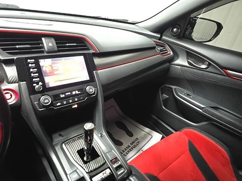 Used 2019 Honda Civic Type R image 25