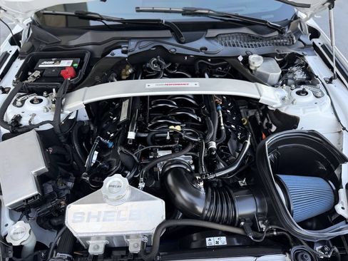 Used 2017 Ford Mustang Shelby GT350 w/ Electronics Package RWD image 33