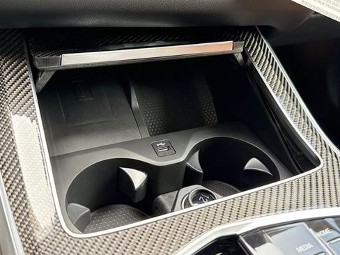 New 2026 BMW X5 M60i w/ Executive Package image 31