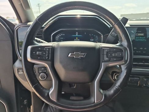 Used 2022 Chevrolet Silverado 1500 LT Trail Boss w/ Protection Package AWD/4WD image 13