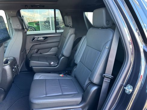 New 2026 Chevrolet Tahoe Z71 w/ Z71 Off-Road Package AWD/4WD image 19
