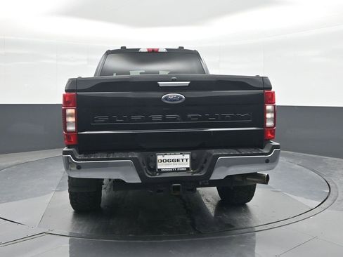 Used 2022 Ford F250 XLT w/ XLT Premium Package image 17