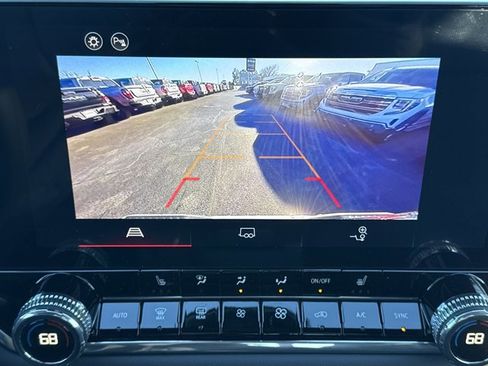 New 2026 GMC Canyon Elevation w/ Convenience Package image 9