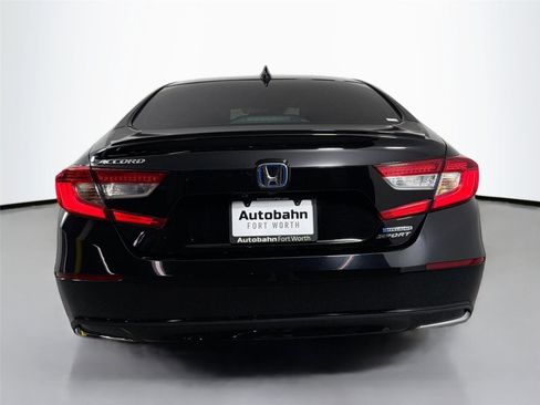 Used 2022 Honda Accord Sport image 7