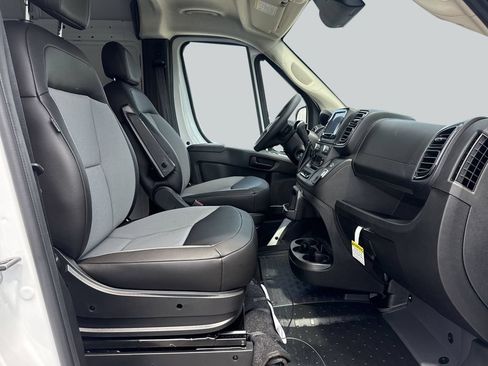New 2026 RAM ProMaster 2500 w/ Convenience Group FWD image 14