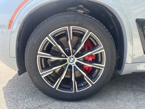 New 2026 BMW X5 M60i w/ Executive Package AWD/4WD image 9