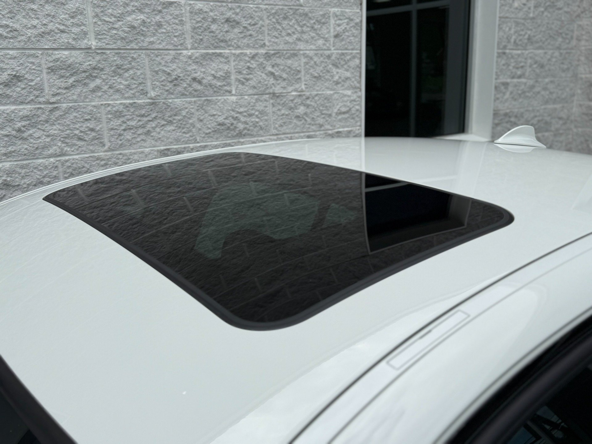 Used 2011 BMW M3 Sedan RWD image 12