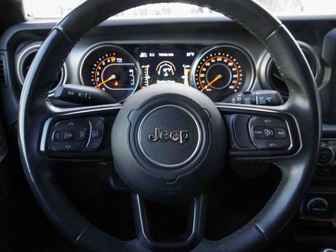 Used 2019 Jeep Wrangler Unlimited Sport S image 17