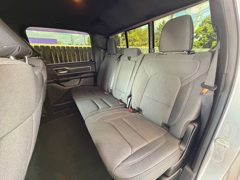 Used 2022 RAM 1500 Big Horn AWD/4WD image 24