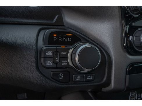 Used 2025 RAM 1500 Big Horn AWD/4WD image 27