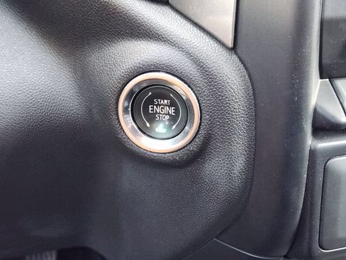Used 2019 Chevrolet Silverado 1500 LT w/ Texas Edition AWD/4WD image 8