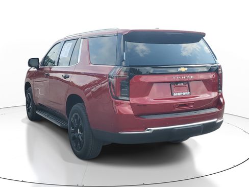 Used 2026 Chevrolet Tahoe LS RWD image 5