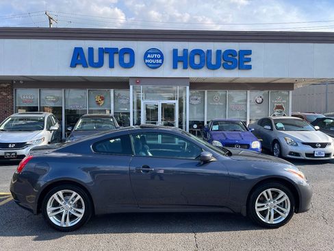 Used 2010 INFINITI G37 x Coupe w/ Premium Pkg AWD/4WD image 9