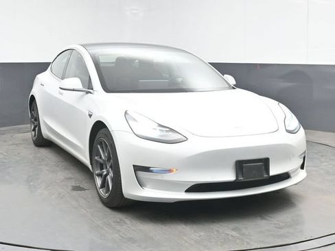 Used 2019 Tesla Model 3 Long Range AWD/4WD image 2