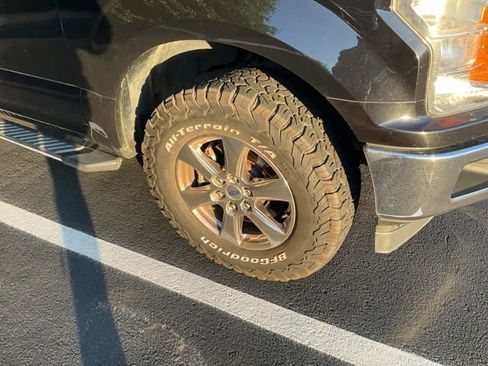 Used 2019 Ford F150 XLT w/ Equipment Group 302A Luxury AWD/4WD image 2