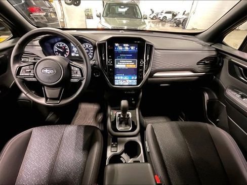 Used 2025 Subaru Forester Premium image 15