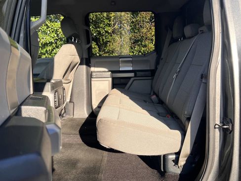 Used 2016 Ford F150 XLT w/ Equipment Group 301A Mid image 15