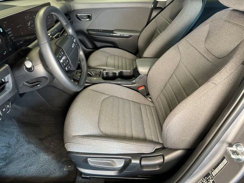 Used 2025 Kia K4 EX FWD image 20