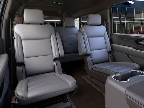 New 2026 GMC Yukon XL Elevation RWD image 17