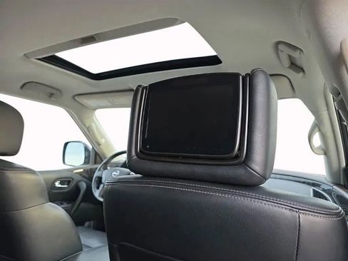 Used 2022 Nissan Armada Platinum w/ Captain's Chairs Package AWD/4WD image 25