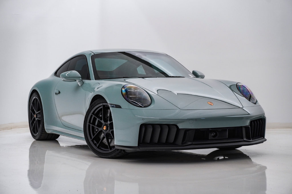 Certified 2025 Porsche 911 Carrera 4 GTS AWD/4WD image 8